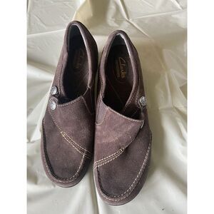 Womens Clarks Bendables Brown Suede Button / Hook Shoes- Size‎ 8M